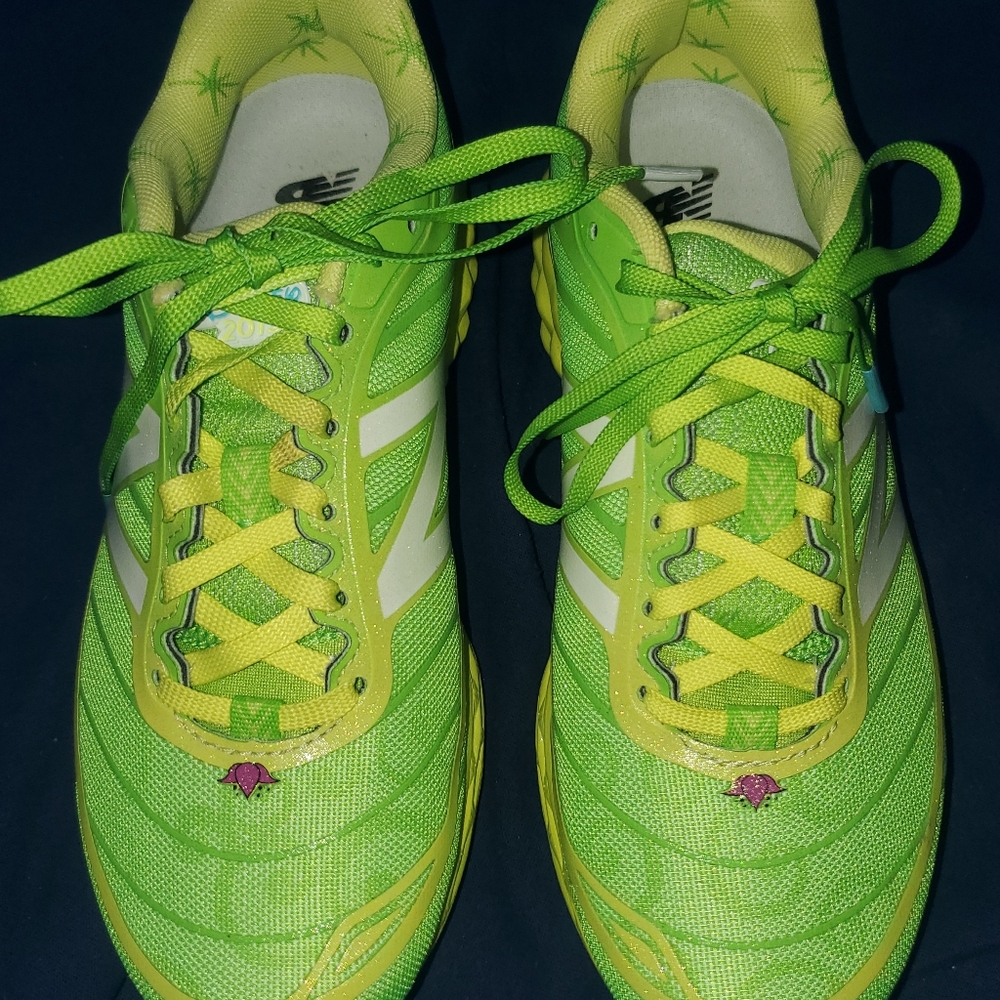 Run Disney Size 7 Tinkerbell Shoes